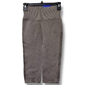 Joy Lab size small high rise legging flexible knit stretches with you new